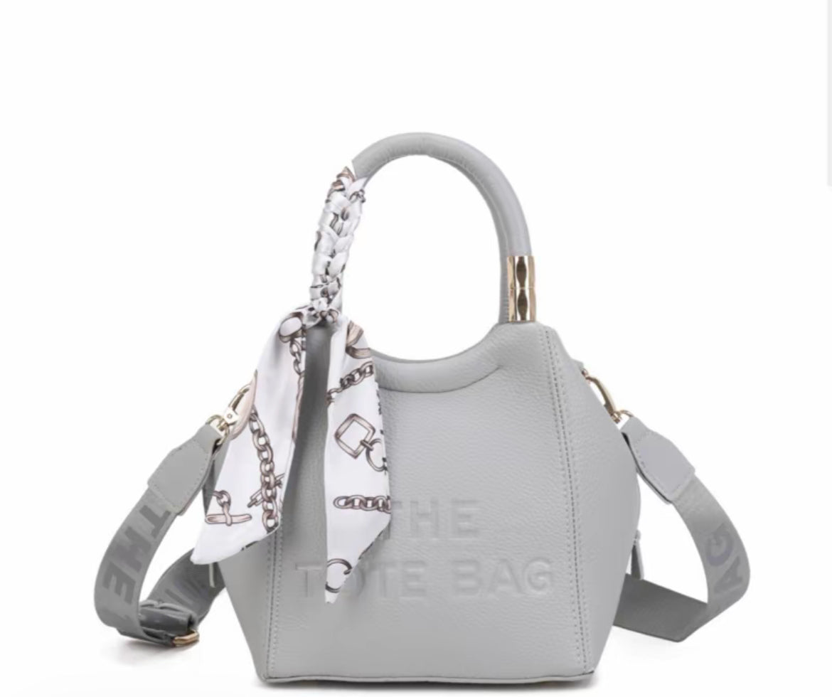 [Glamourhouse] Single Zip Grab Bag with Crossbody Strap