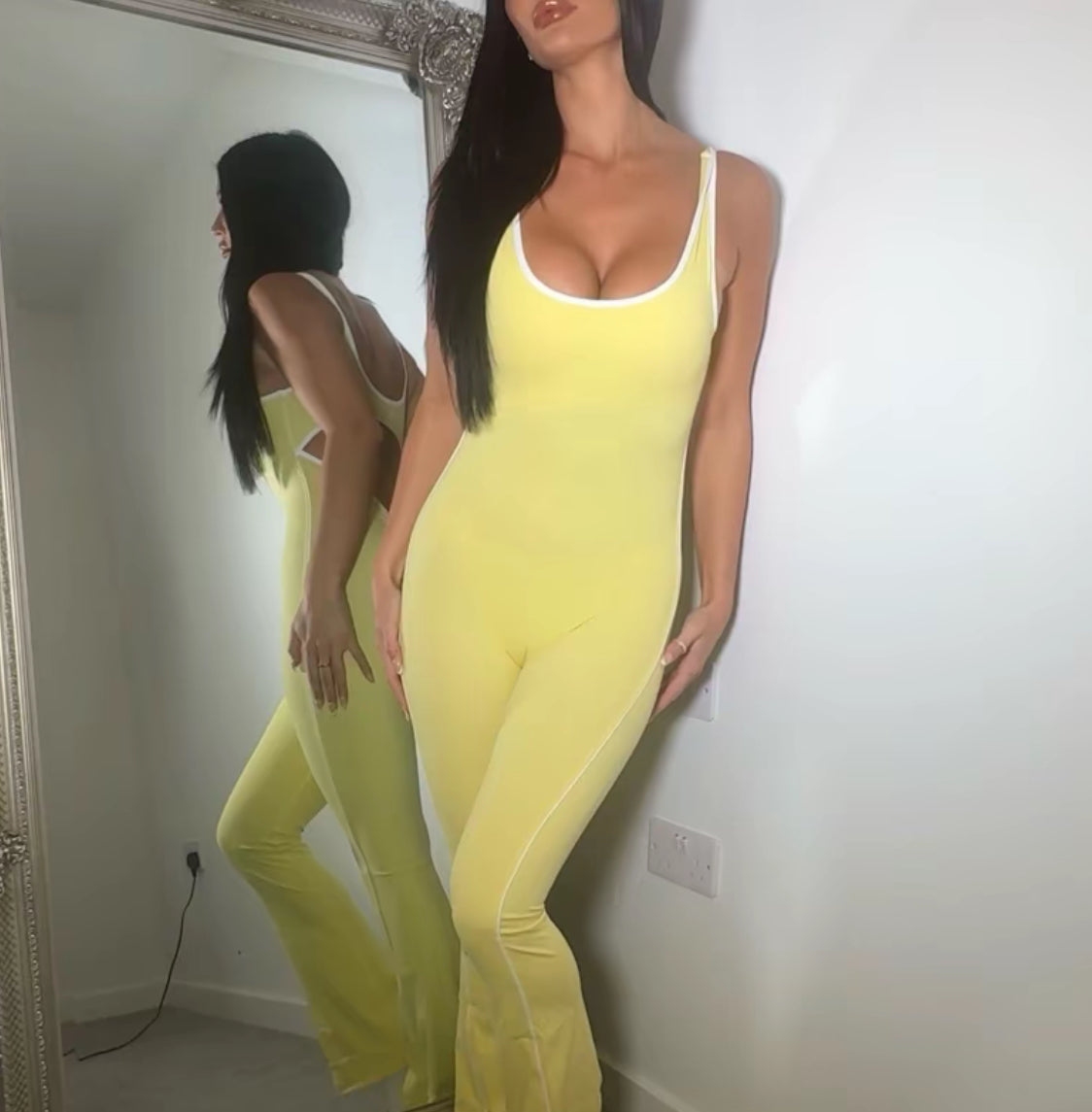 Seamless Contrast Piping Padded Ruched Bum Jumpsuit