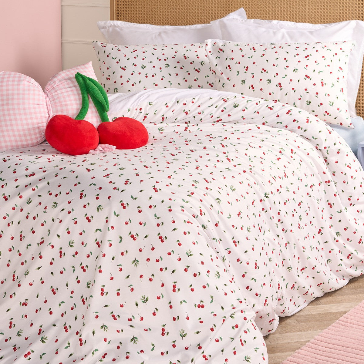 Ditsy Cherry Duvet Set - White/Red
