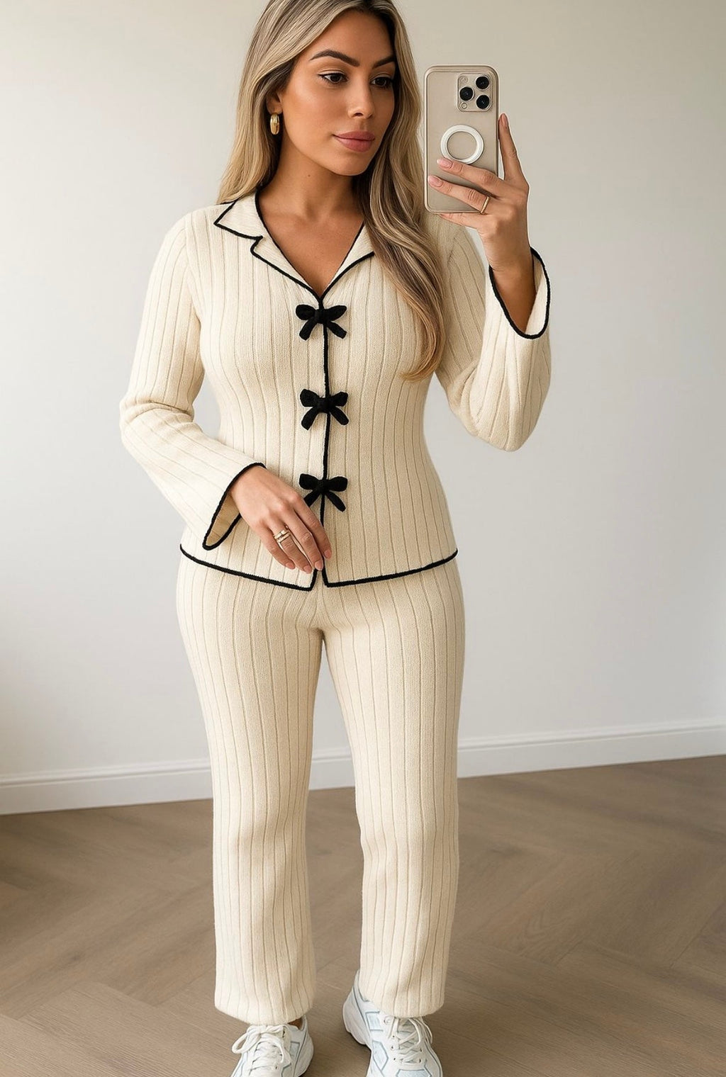 Knitted Bow-tied Ribbed Lounge Set Super Soft