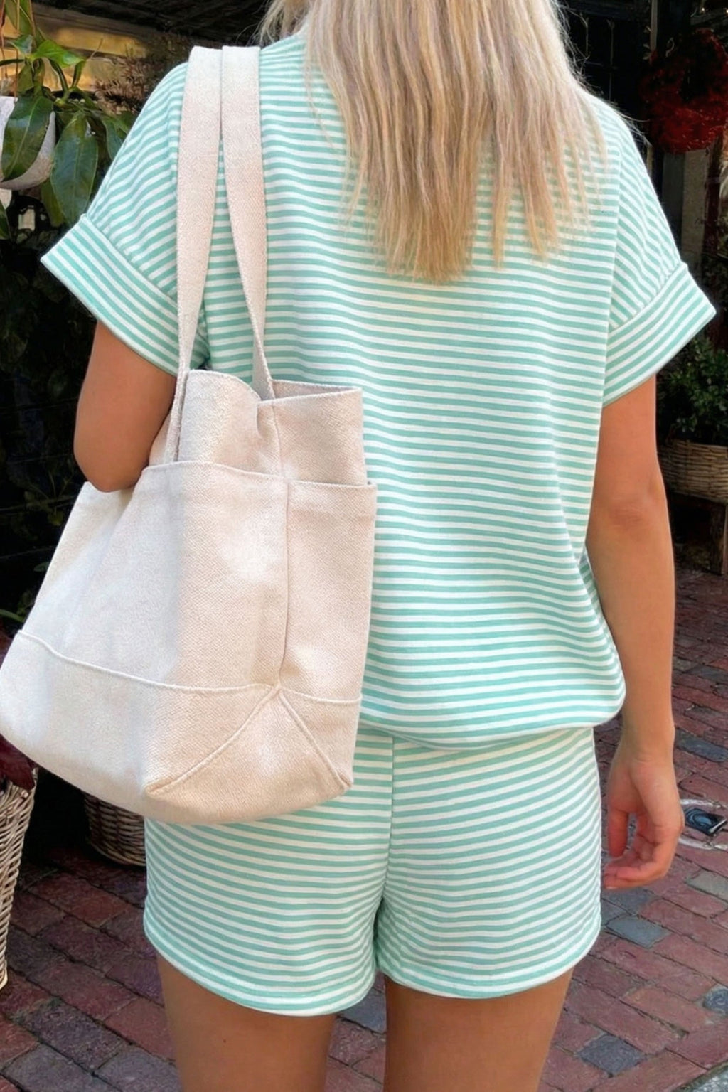 Stripe Cuffed Sleeve Contrast Mock Neck Tee Casual Co-ord Short Set